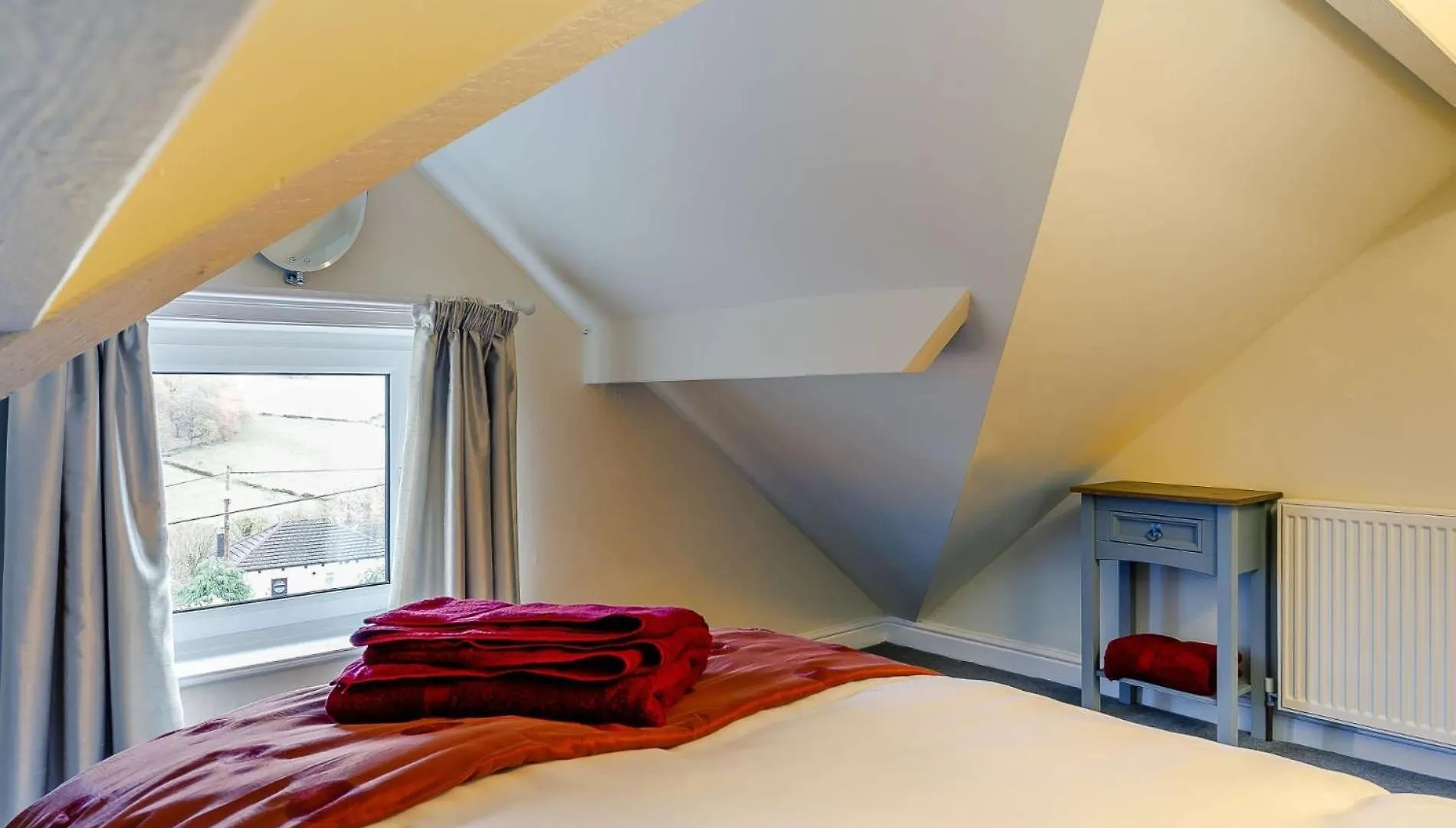 Villa 4 Bed In Holmfirth 86032 Royaume-Uni