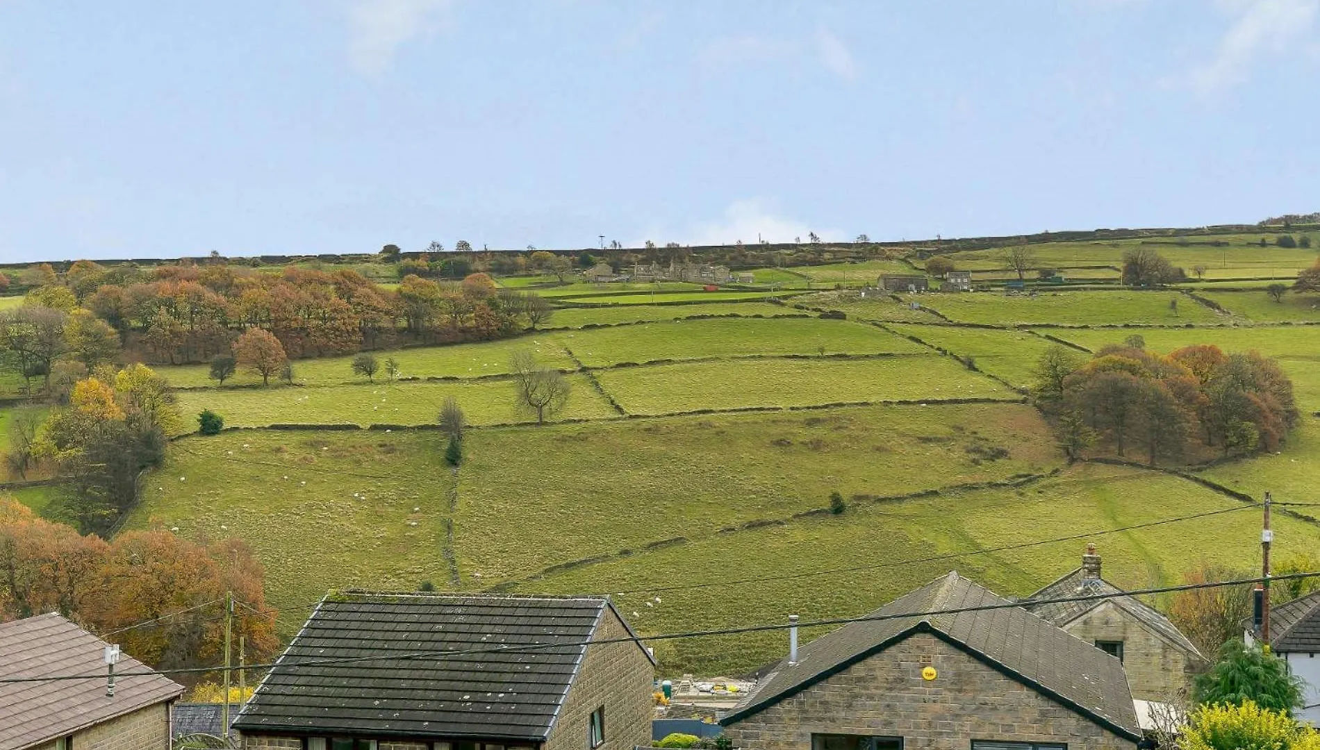 Villa 4 Bed In Holmfirth 86032 0*,  Royaume-Uni